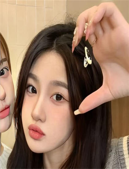 《绝命风水师》色彩运用解析：色调选择与情绪表达分析，收藏必备